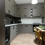 Apartment Coresi Mall Area By Glam Brasov