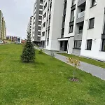 Coresi Mall Area By Glam Apartment