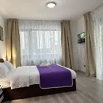 Apartment Coresi Mall Area By Glam