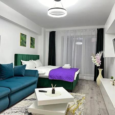 Coresi Mall Area & By Glam * Brasov