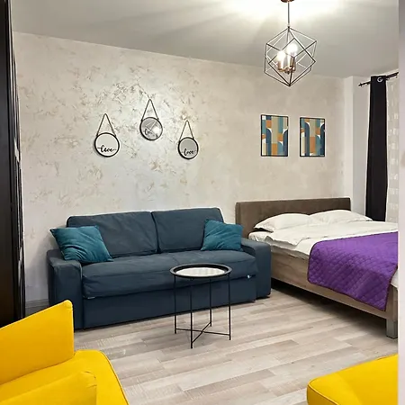 Coresi Mall Area & By Glam * Brasov