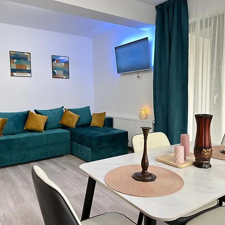 Apartment Coresi Mall Area & By Glam Brasov