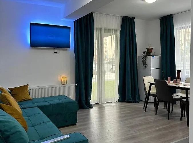 Coresi Mall Area By Glam 布拉索夫