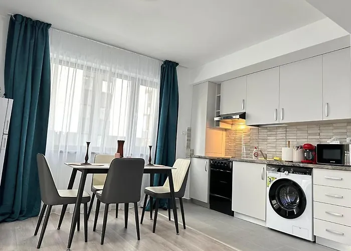 公寓 Coresi Mall Area By Glam *