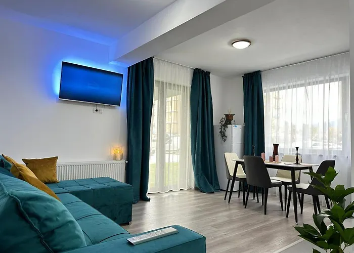 公寓 Coresi Mall Area By Glam *