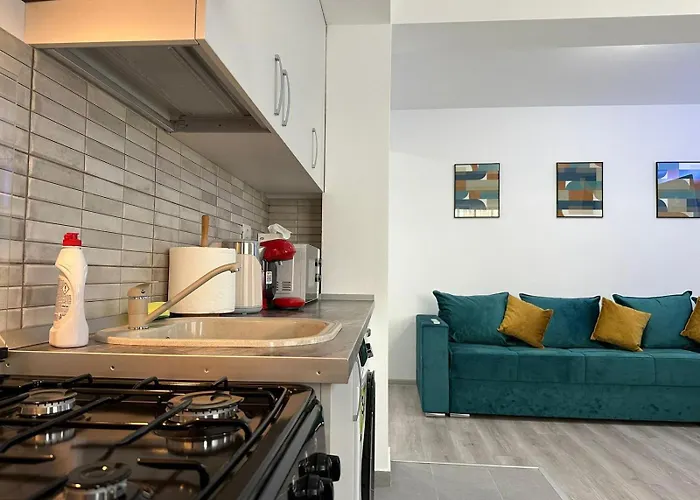 公寓 Coresi Mall Area By Glam