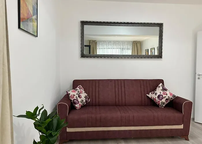 公寓 Coresi Mall Area By Glam *